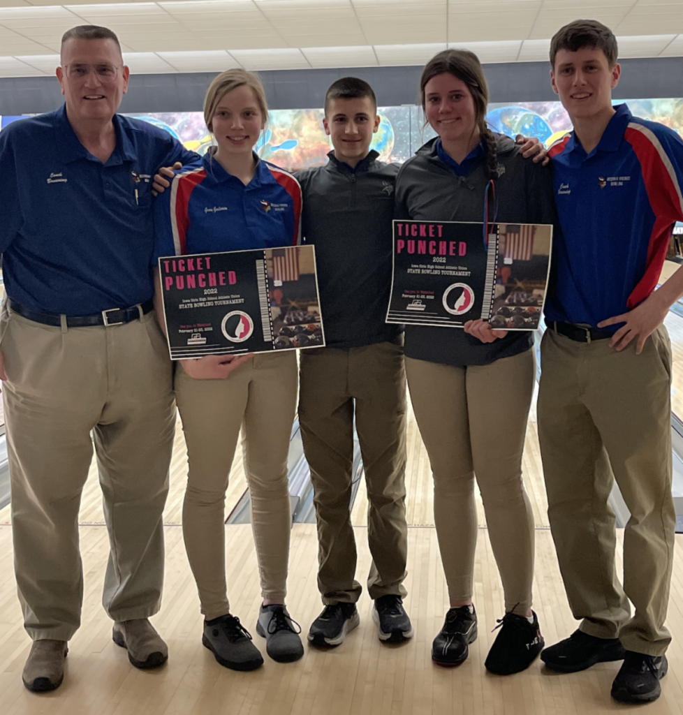 State Bound Bowlers with their coaches