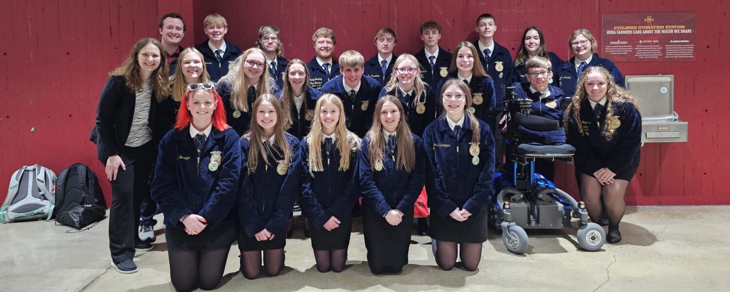 4.16.24 SLC Decorah FFA all attending members with Ms. Bruvold and Mr. Courtney